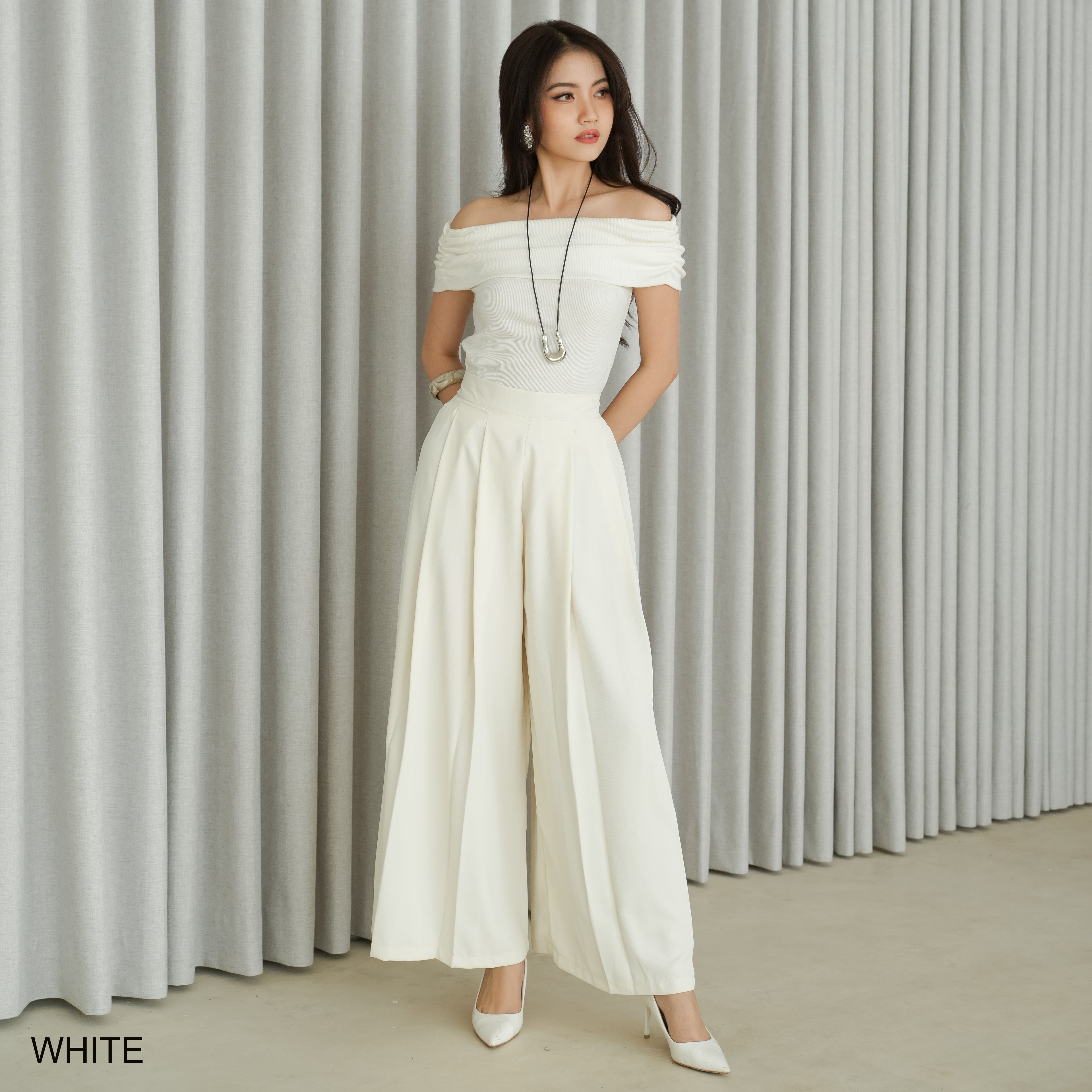 Veloura Wide Leg Pants