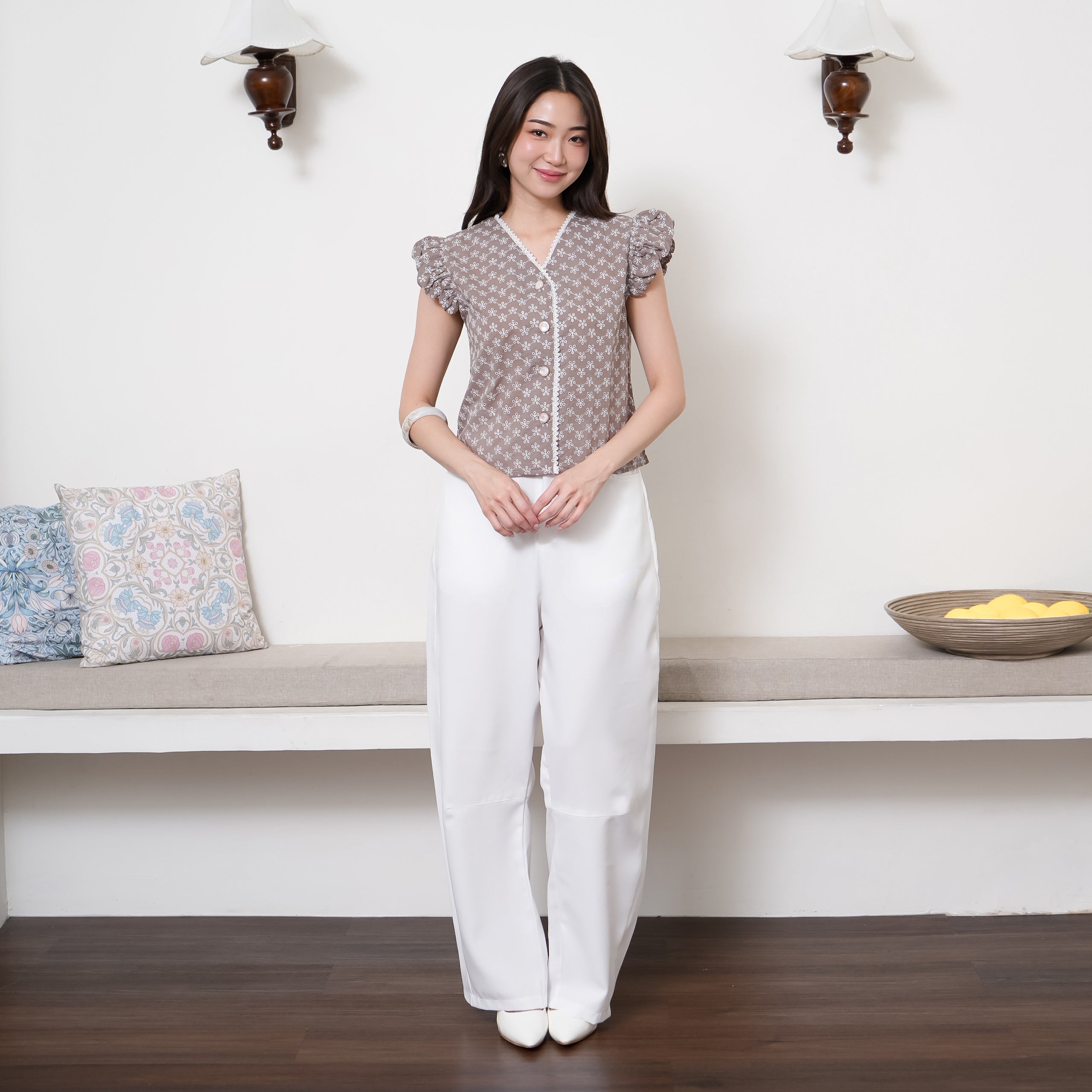 Maëra Embroidered Puff Sleeve Blouse