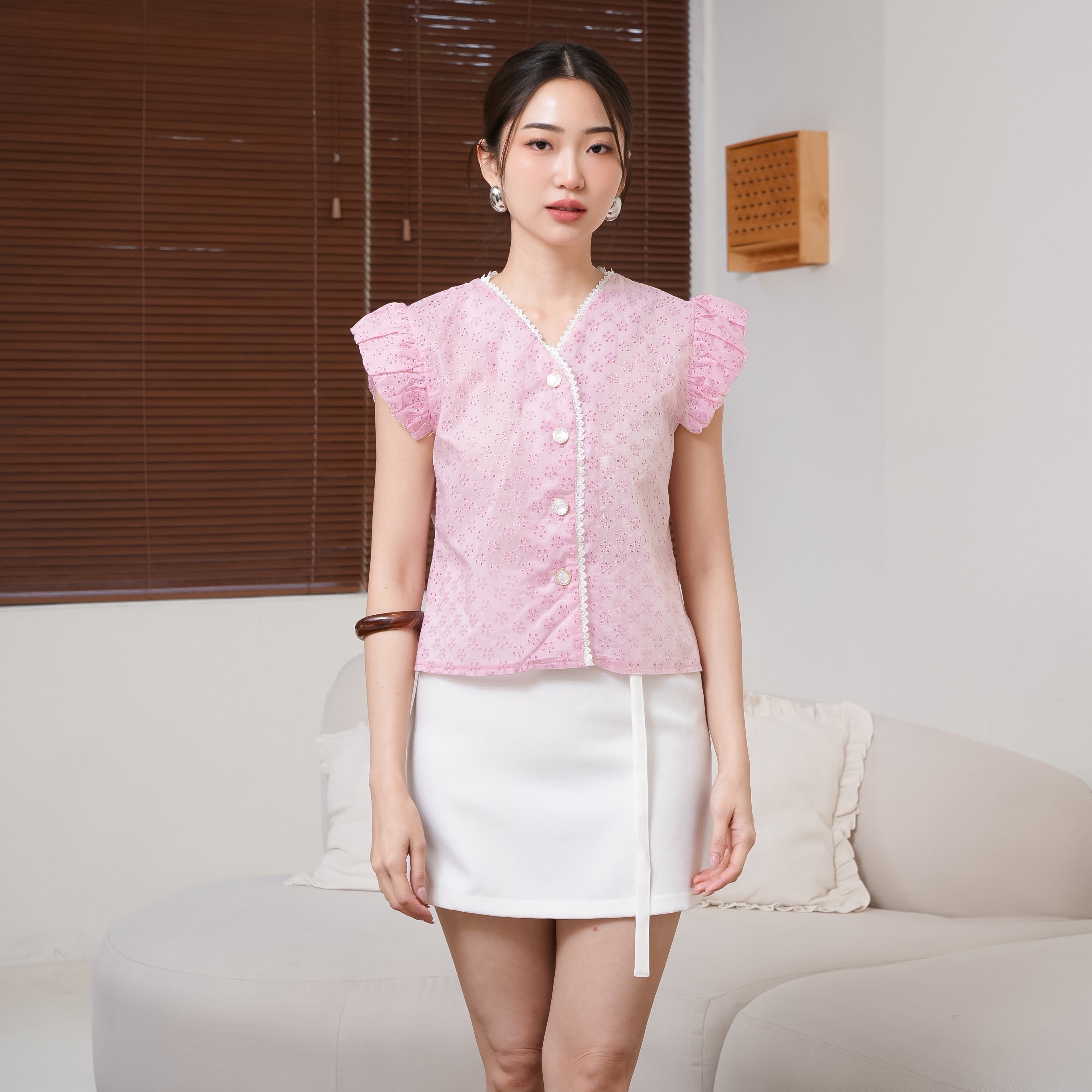 Maëra Embroidered Puff Sleeve Blouse