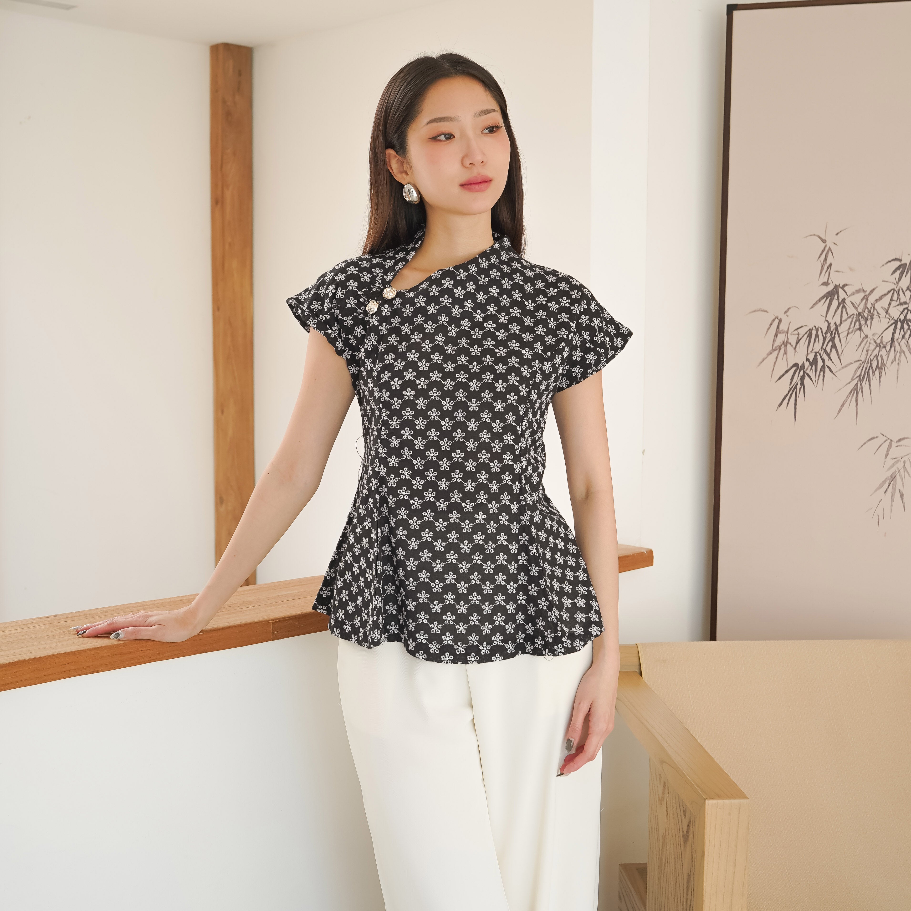 Vireya Embroidered Cotton Blouse
