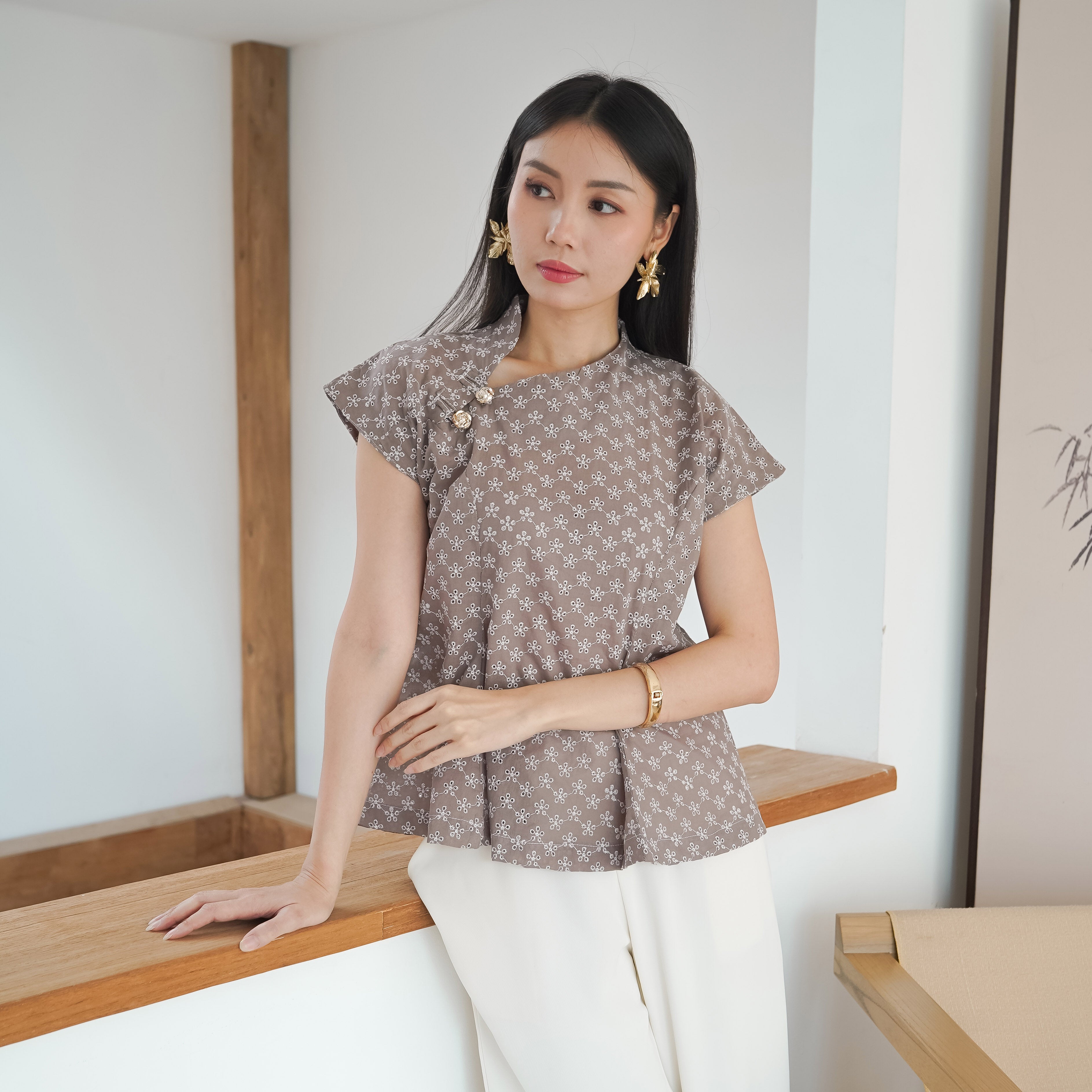 Vireya Embroidered Cotton Blouse